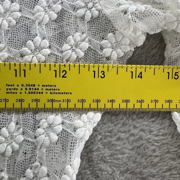 BARDOT Top Women M White Lace Floral Sheer Bodysuit Snap Button Mock Neck LS - Picture 10 of 13